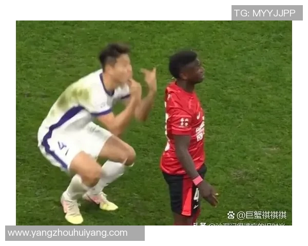 卡隆谈球场条件影响与团队表现展现出良好竞争力